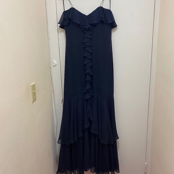 NWOT Theia Navy Blue Silk Chiffon Ruffled Evening Gown
